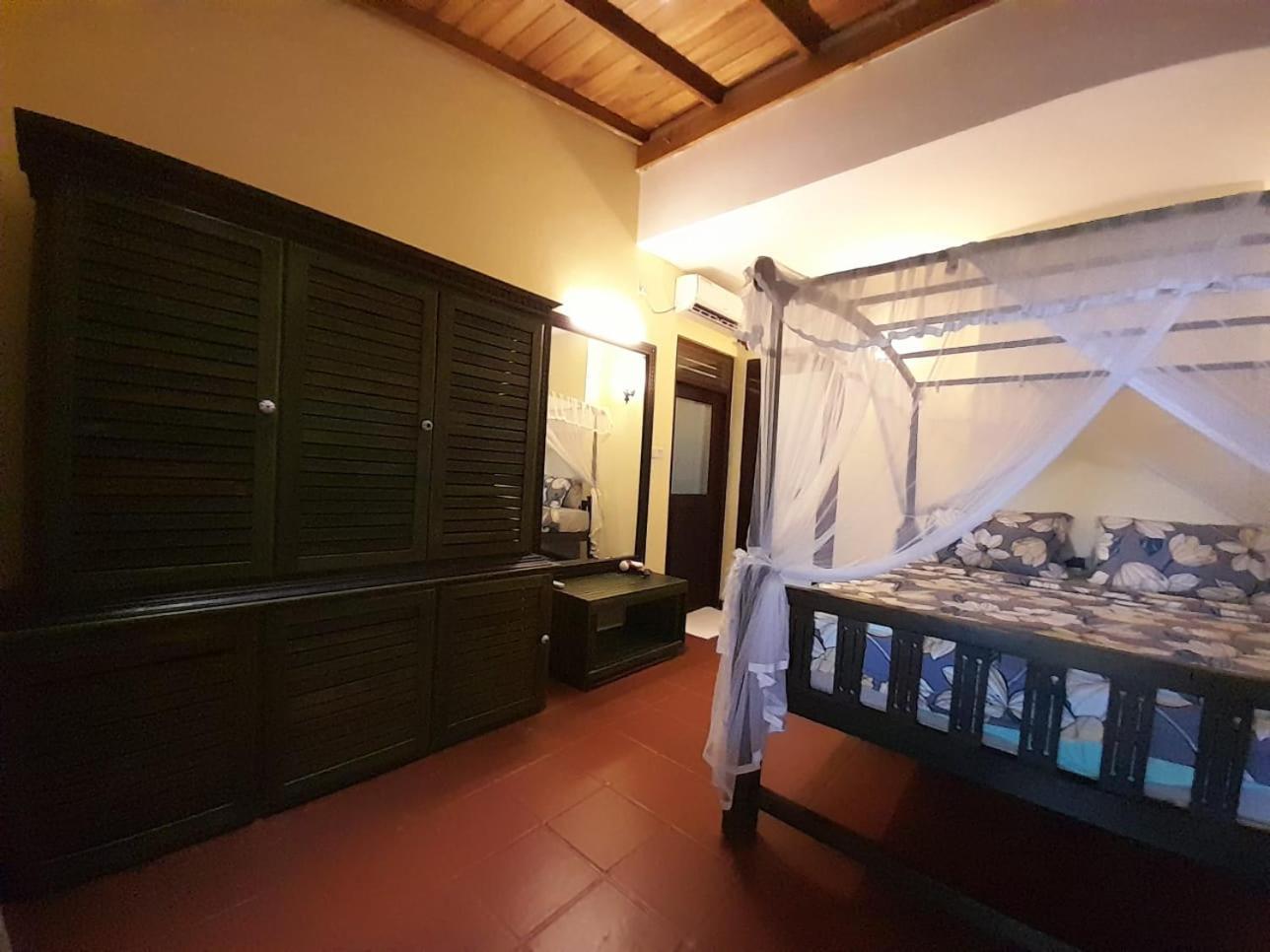 Villa Thawthisa The Boutique Hotel Unawatuna Exterior photo